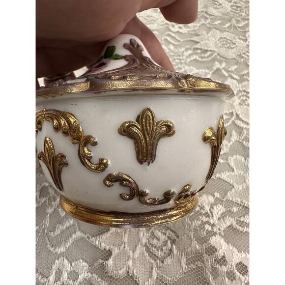 Vintage Trinket Hollywood GOLD GILT Floral Fleur Covered Vanity Bowl Handpaint - Picture 4 of 10
